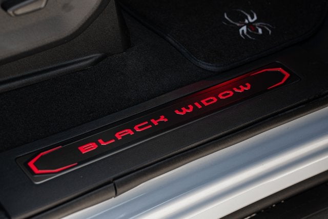 2026 Ford Super Duty F-250 SRW LARIAT BLACK WIDOW