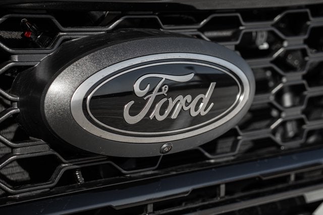 2026 Ford Super Duty F-250 SRW LARIAT BLACK WIDOW