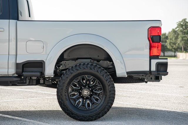 2026 Ford Super Duty F-250 SRW LARIAT BLACK WIDOW