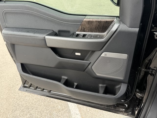 2026 Ford Super Duty F-250 SRW LARIAT PRO Shop Custom