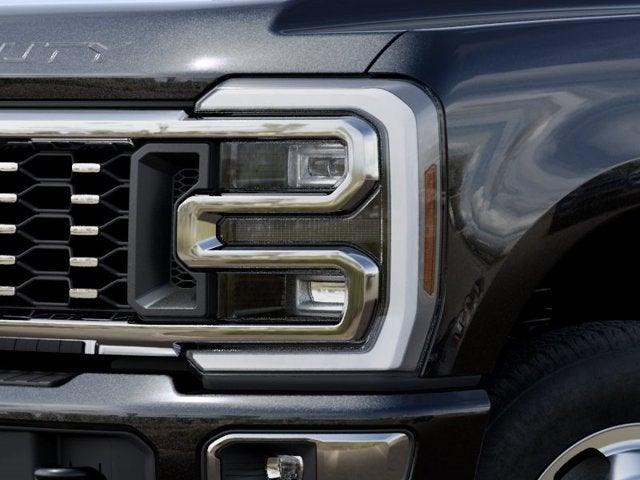 2027 Ford Super Duty F-350 DRW Platinum®