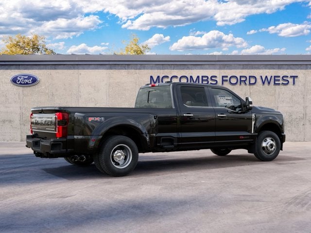 2027 Ford Super Duty F-350 DRW Platinum®