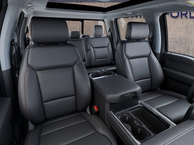 2027 Ford Super Duty F-350 DRW Lariat®