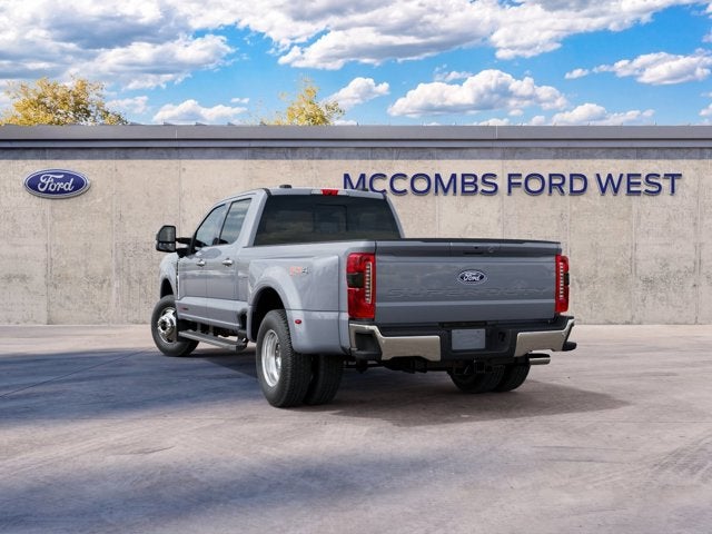 2027 Ford Super Duty F-350 DRW Lariat®