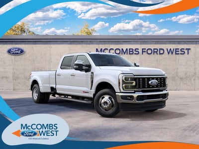2027 Ford Super Duty F-350 DRW Lariat®