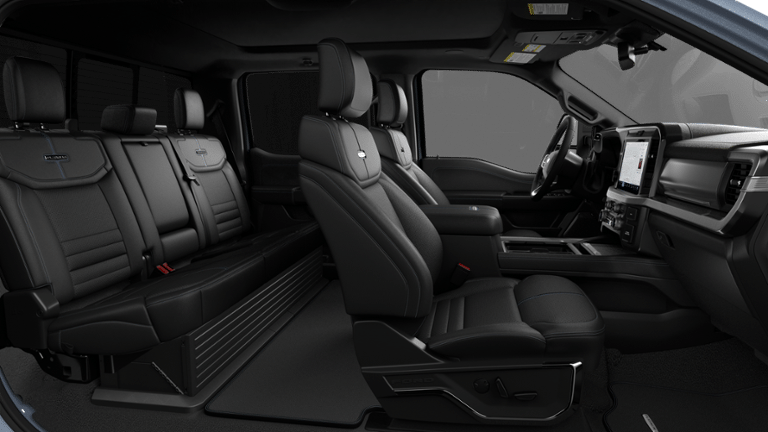2027 Ford Super Duty F-350 DRW Platinum®
