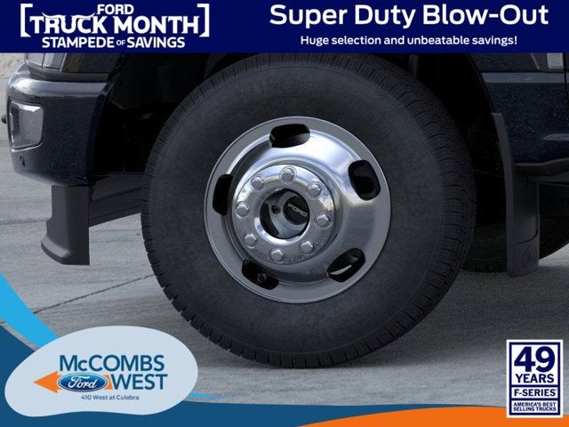 2026 Ford Super Duty F-350 DRW Platinum