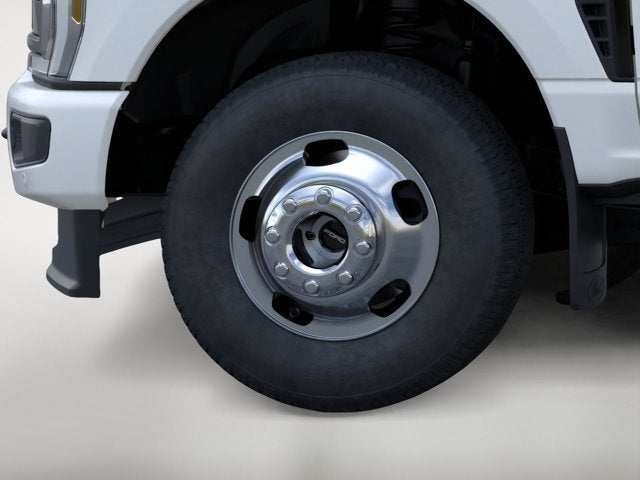 2026 Ford Super Duty F-350 DRW F-350® Platinum®