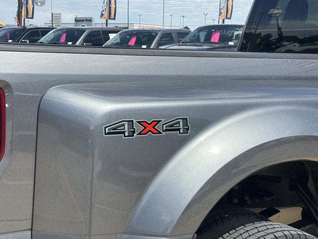 2022 Ford Super Duty F-350 DRW XL