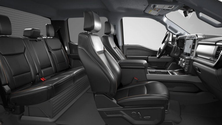 2026 Ford Super Duty F-350 DRW Lariat