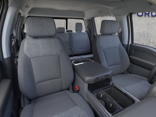 2026 Ford Super Duty F-350 DRW XLT