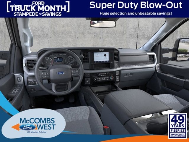 2026 Ford Super Duty F-350 DRW XLT