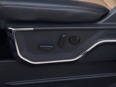 2023 Ford Super Duty F-450 DRW Lariat