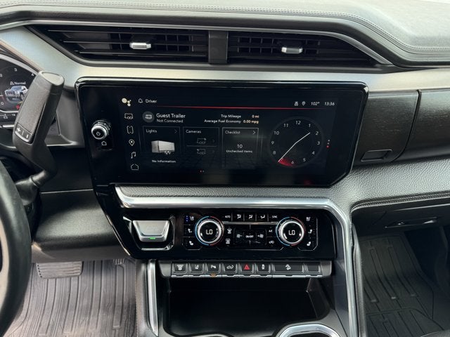 2024 GMC Sierra 2500HD Denali