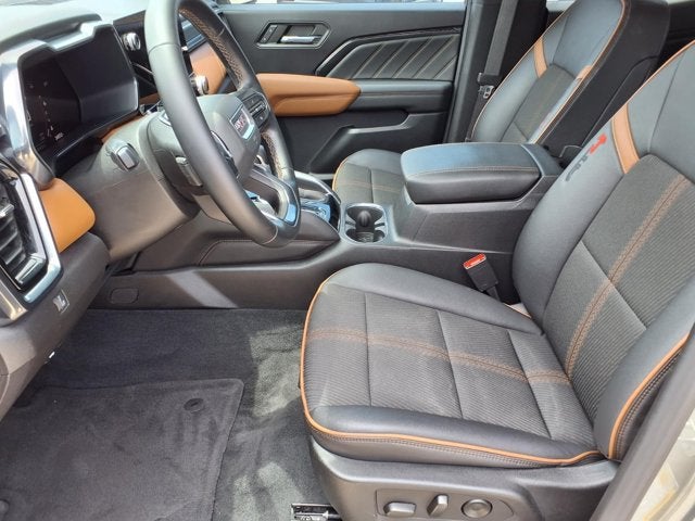 2023 GMC Canyon 4WD AT4