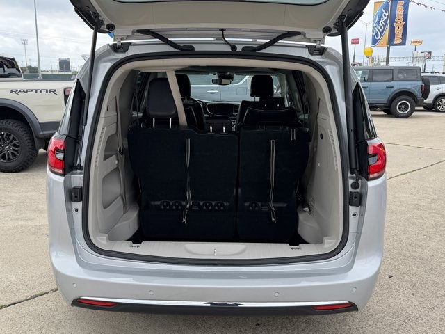 2024 Chrysler Pacifica Limited