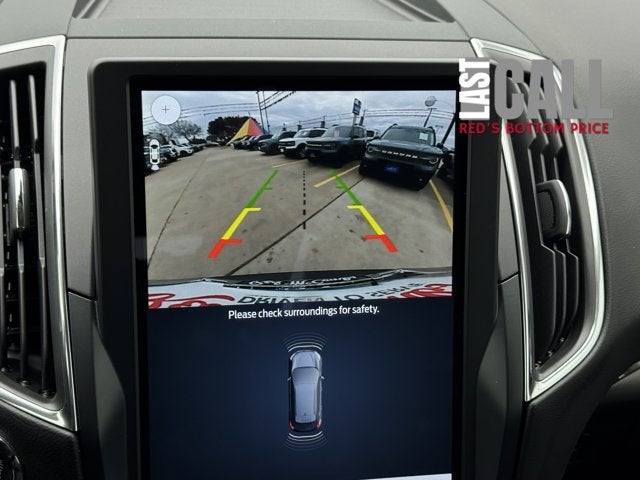 2022 Ford Edge Titanium