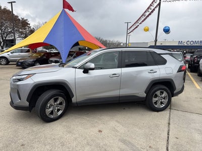 2024 Toyota RAV4 Hybrid XLE