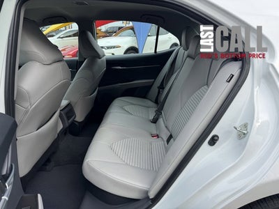 2024 Toyota Camry Hybrid SE