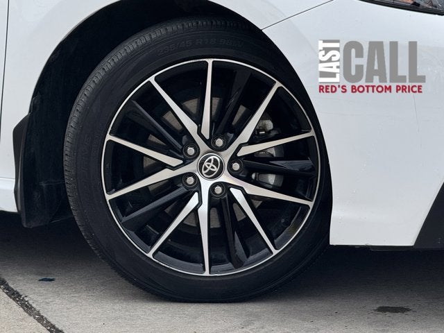 2024 Toyota Camry Hybrid SE