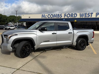 2024 Toyota Tundra 2WD SR5