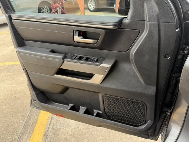 2023 Toyota Tundra 2WD SR5