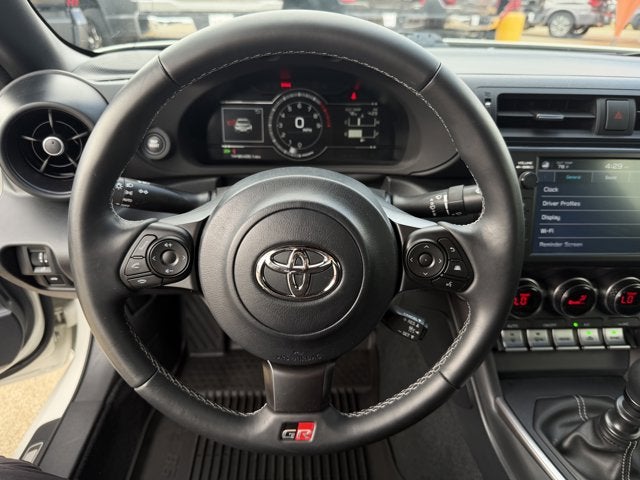 2025 Toyota GR86 Premium