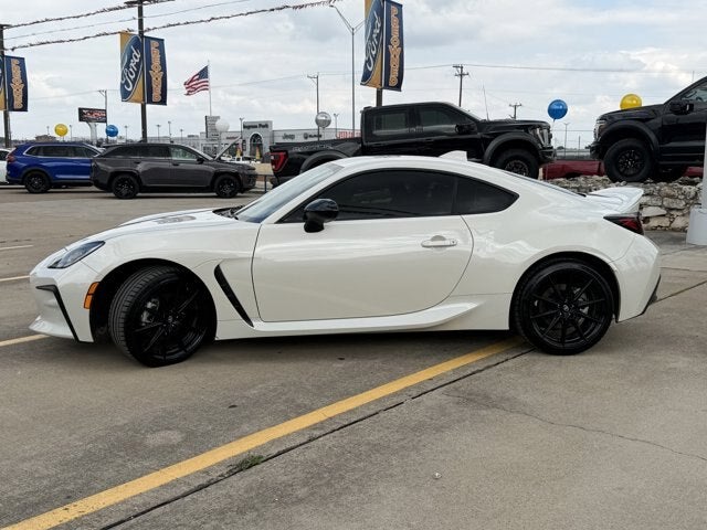 2025 Toyota GR86 Premium