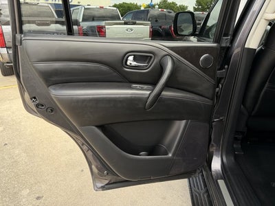 2024 INFINITI QX80 LUXE