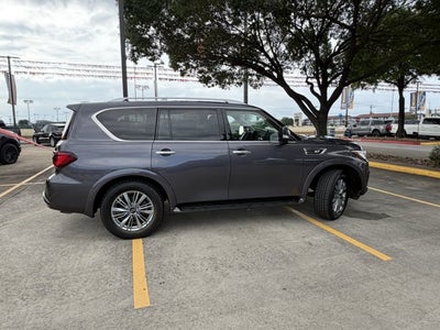 2024 INFINITI QX80 LUXE
