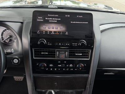 2024 INFINITI QX80 LUXE