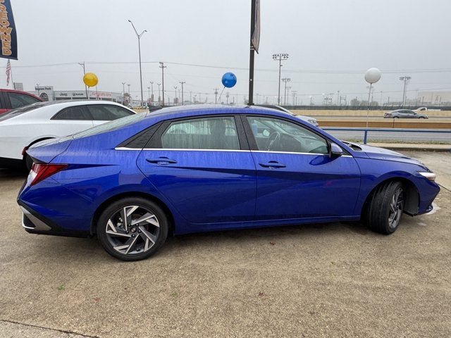 2025 Hyundai Elantra Hybrid Limited