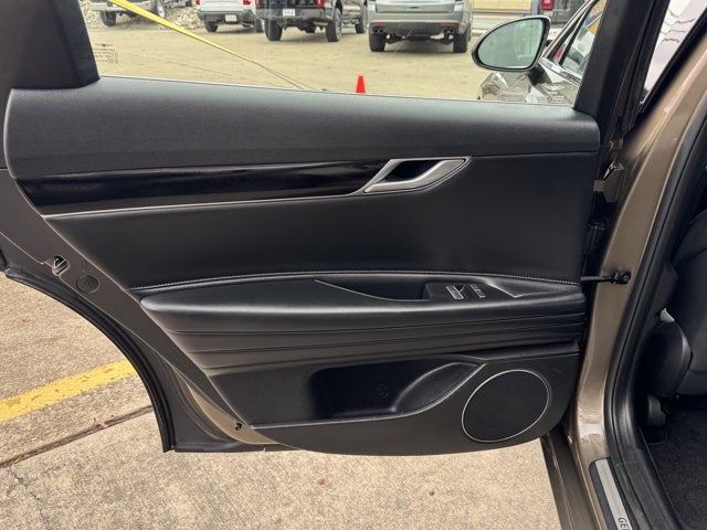 2023 Genesis G80 2.5T