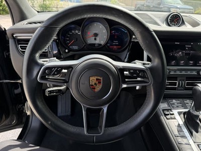 2021 Porsche Macan S