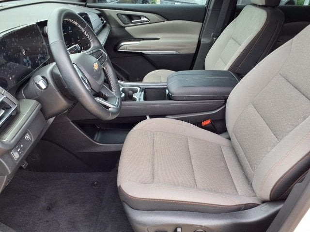 2025 Chevrolet Traverse FWD LT