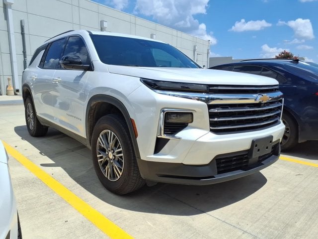 2025 Chevrolet Traverse FWD LT
