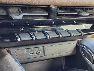 2023 GMC Canyon 4WD Denali