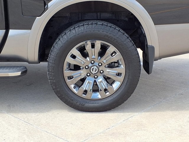 2017 Nissan Titan Platinum Reserve