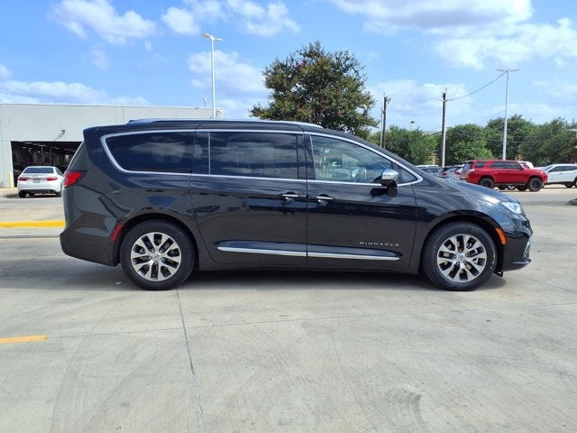 2023 Chrysler Pacifica Hybrid Pinnacle