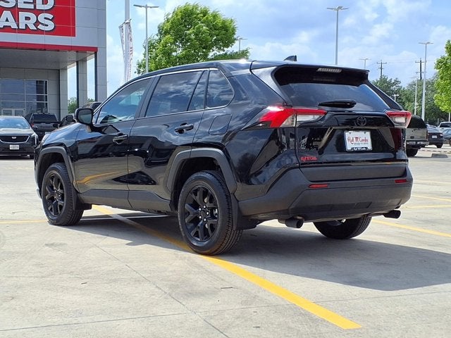 2025 Toyota RAV4 LE