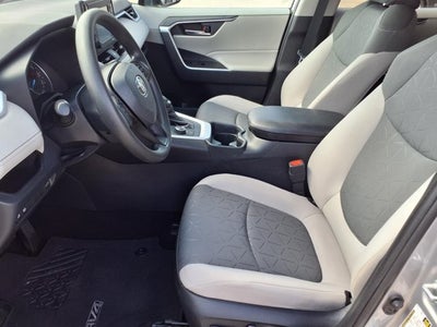 2020 Toyota RAV4 Hybrid XLE