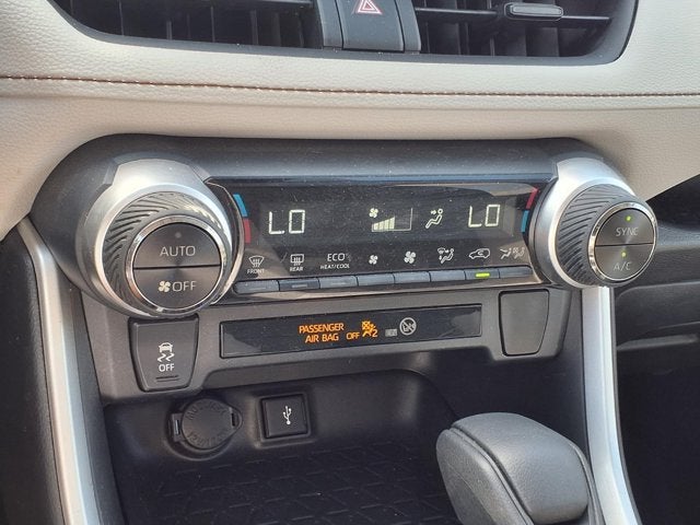 2020 Toyota RAV4 Hybrid XLE