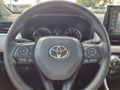 2020 Toyota RAV4 Hybrid XLE