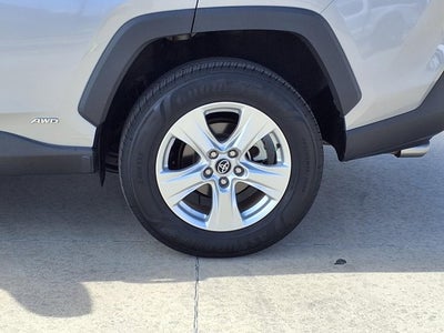 2020 Toyota RAV4 Hybrid XLE