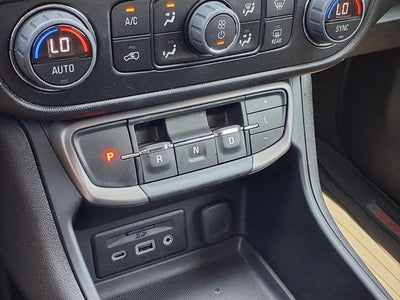 2024 GMC Terrain AT4