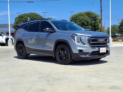 2024 GMC Terrain AT4