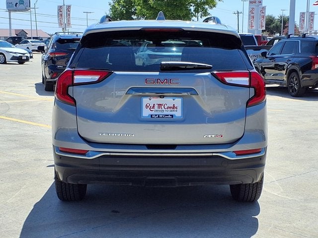 2024 GMC Terrain AT4
