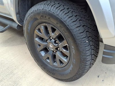 2023 Toyota Tacoma 4WD SR5