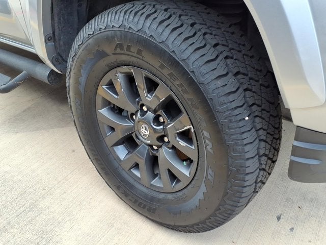 2023 Toyota Tacoma 4WD SR5