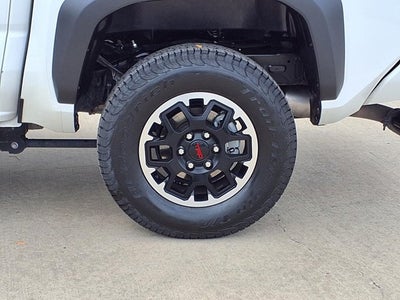 2025 Toyota Tacoma 4WD TRD Off Road